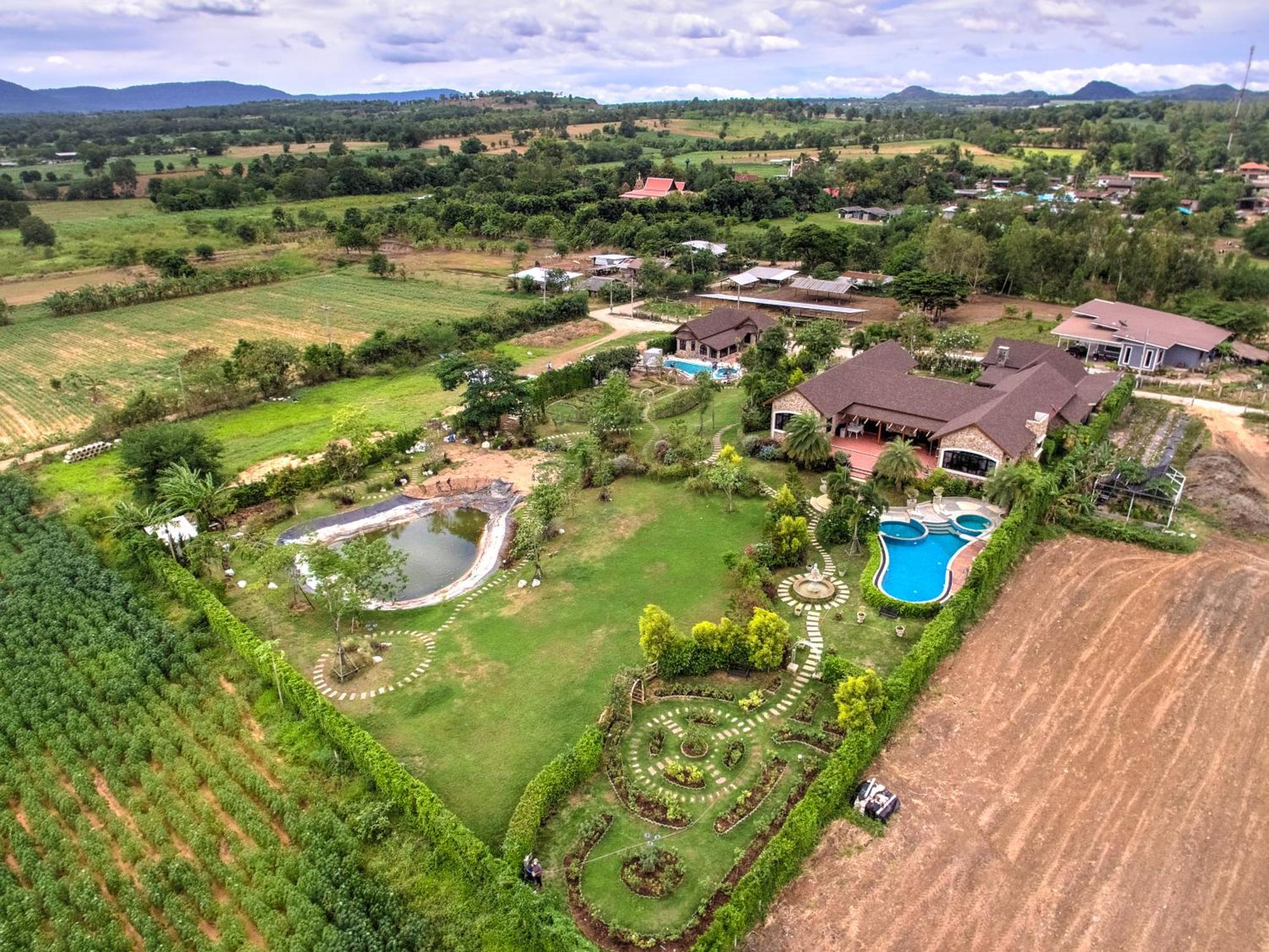 Chateau De Prim Khao Yai