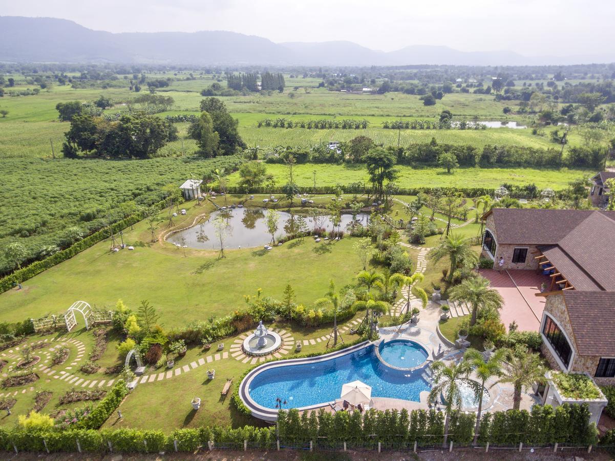 Chateau De Prim Khao Yai Villa Ban Sap Phlu