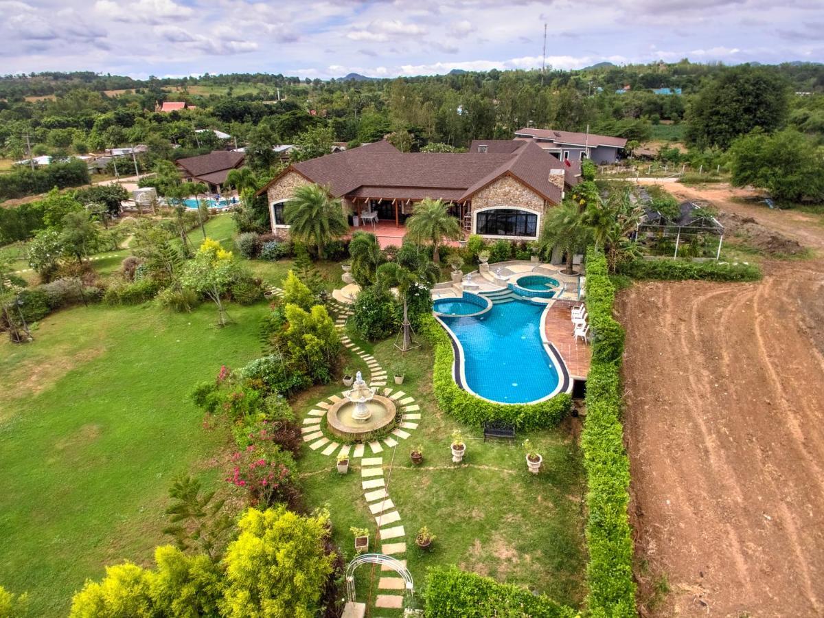 Villa Chateau De Prim Khao Yai Ban Sap Phlu